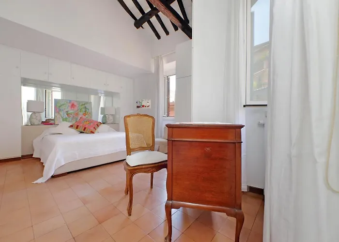 Magical Navona Duplex With Terrace By Halldis Rzym